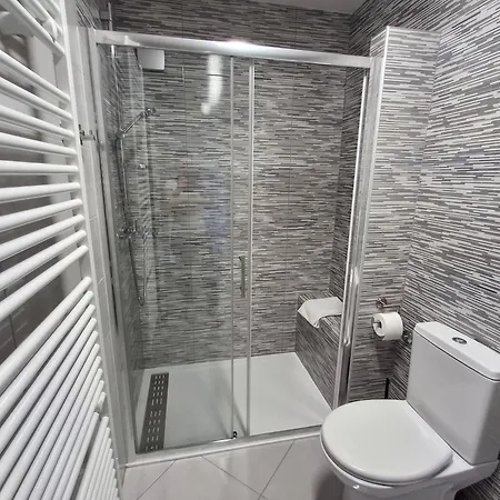 아파트 Oblak 라브나 고라