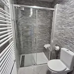 شقة Oblak رافنا غورا